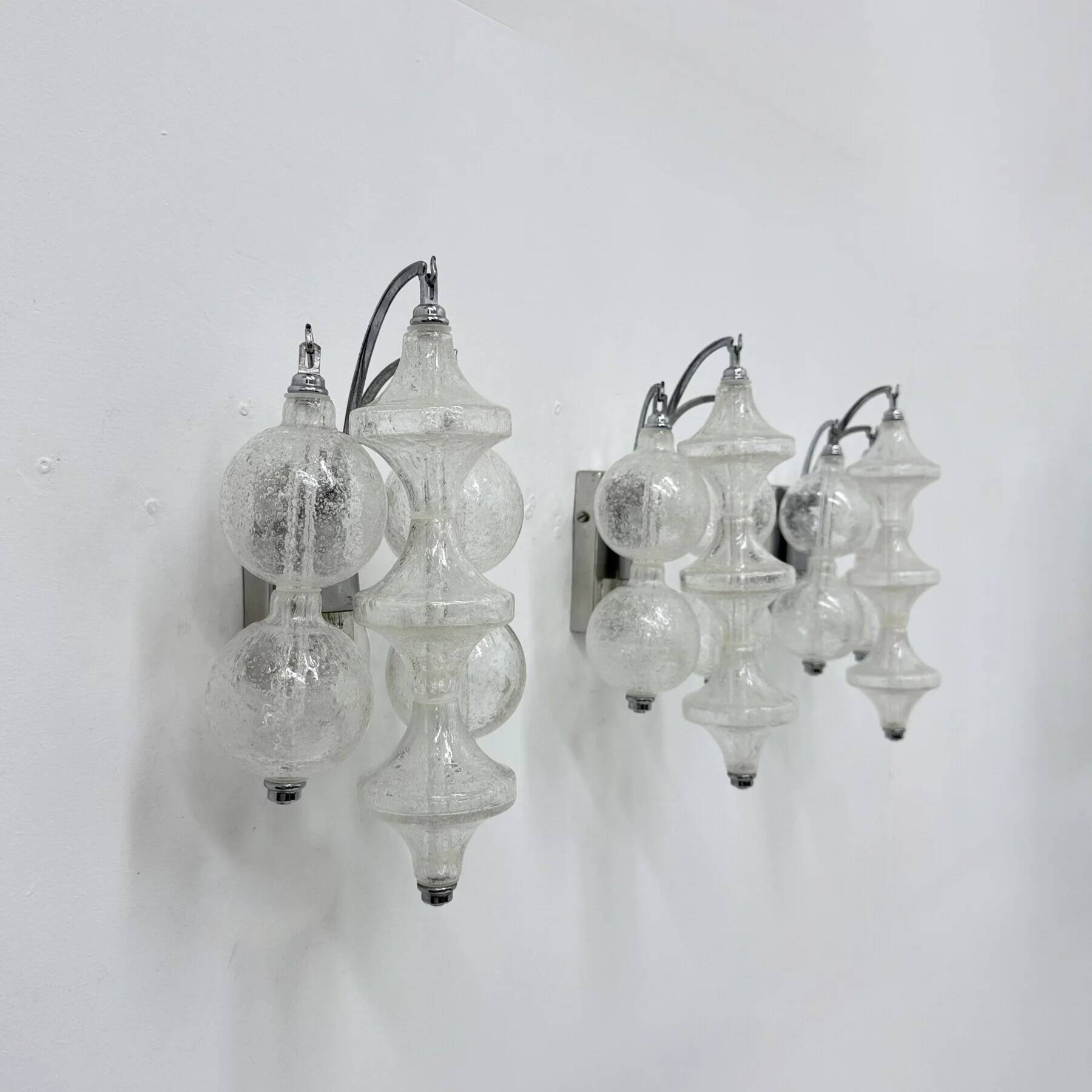1 of 3 J.T. Kalmar Tulipan wall lamp sconce, 1970s Austria