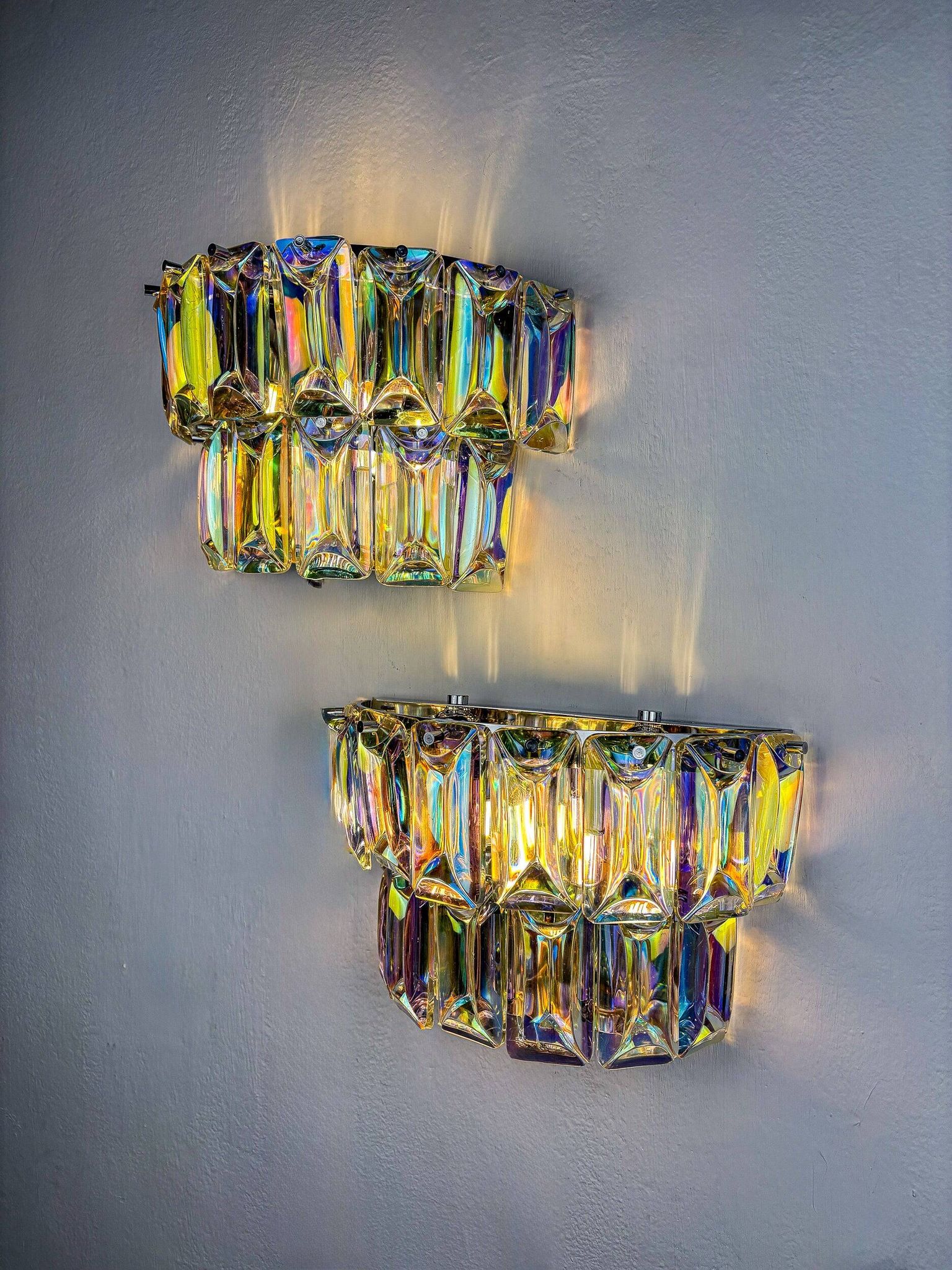 Pair of 2-tier Paolo Venini iridescent Murano glass wall lights, Italy, 1970s