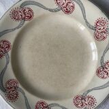 Series of 8 dessert plates 1900 in Longwy earthenware
