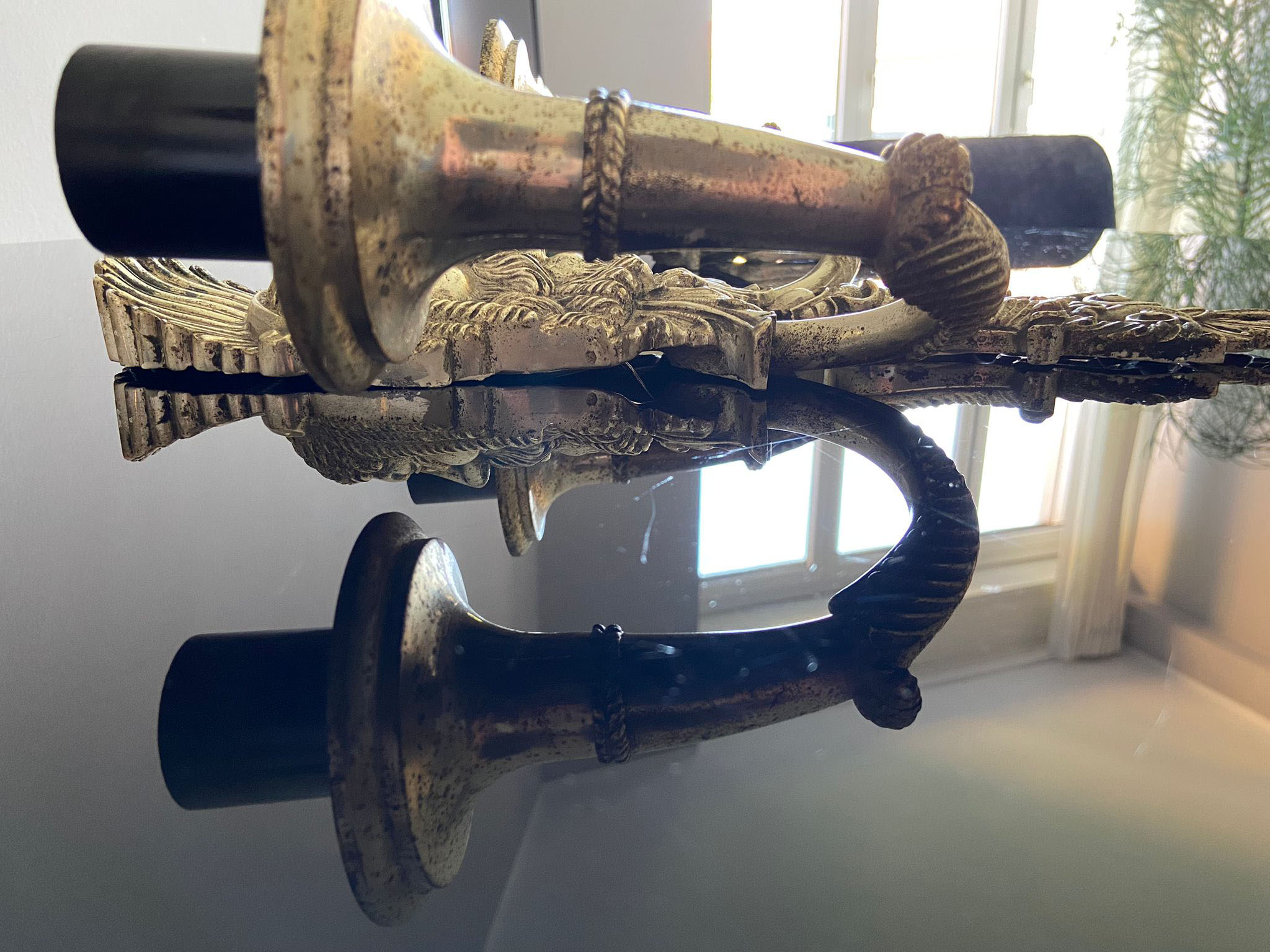 Wall lamp Mascherone Tragedia Greca in silver cast alloy