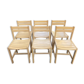 Lot of 6 pine chairs
