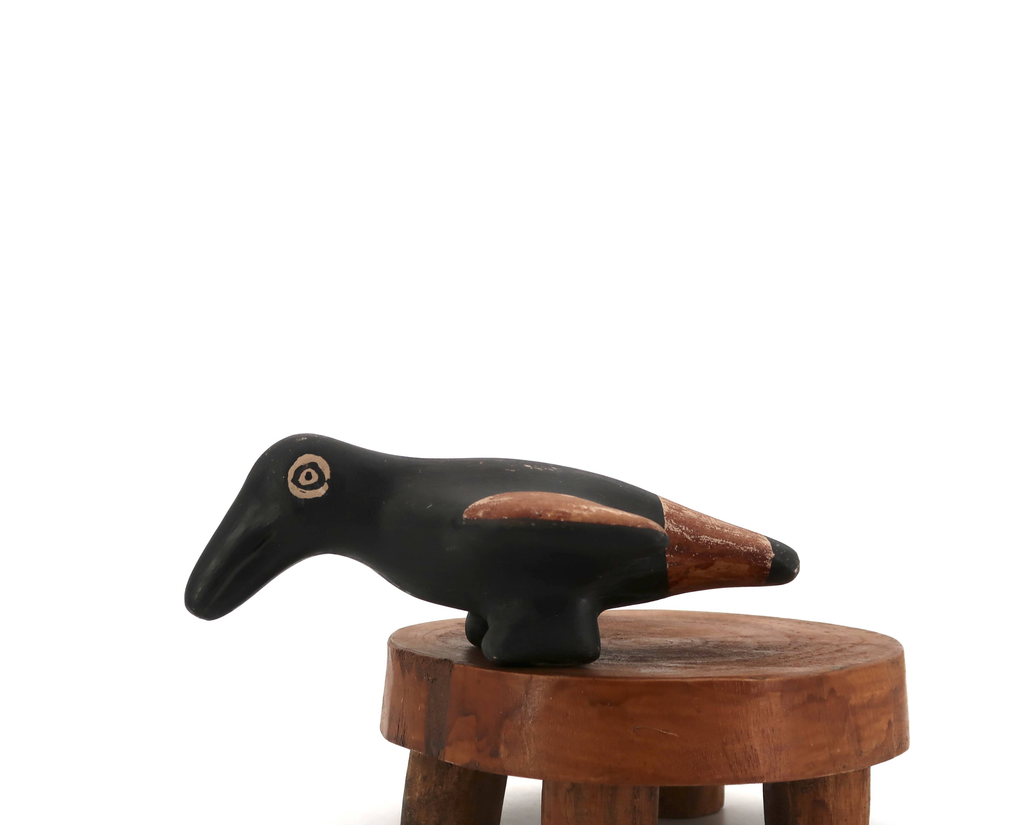 Black and brown folk bird in ceramic, Mexico Peru 1970s