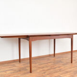 Mid-Century Danish Teak Extendable Dining Table, 1960s.