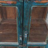 Vitrine en bois bleue
