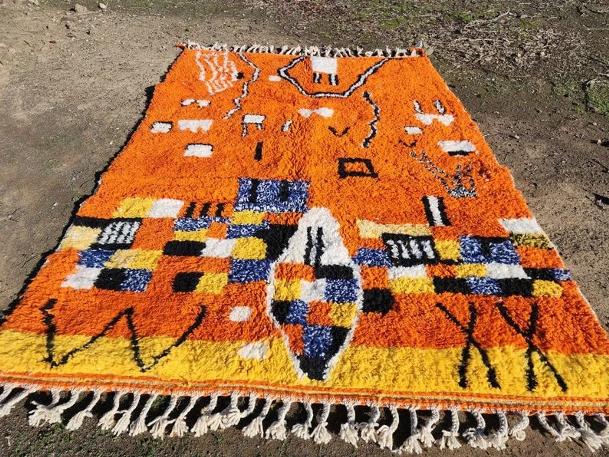 Orange Beni Ouarain Moroccan rug 300x200 cm – graphic patterns