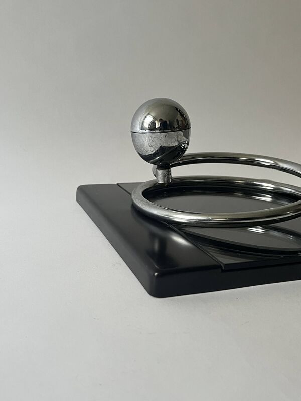 Porte manteau design bakélite, verre fumé et chrome attribué a Willy Rizzo