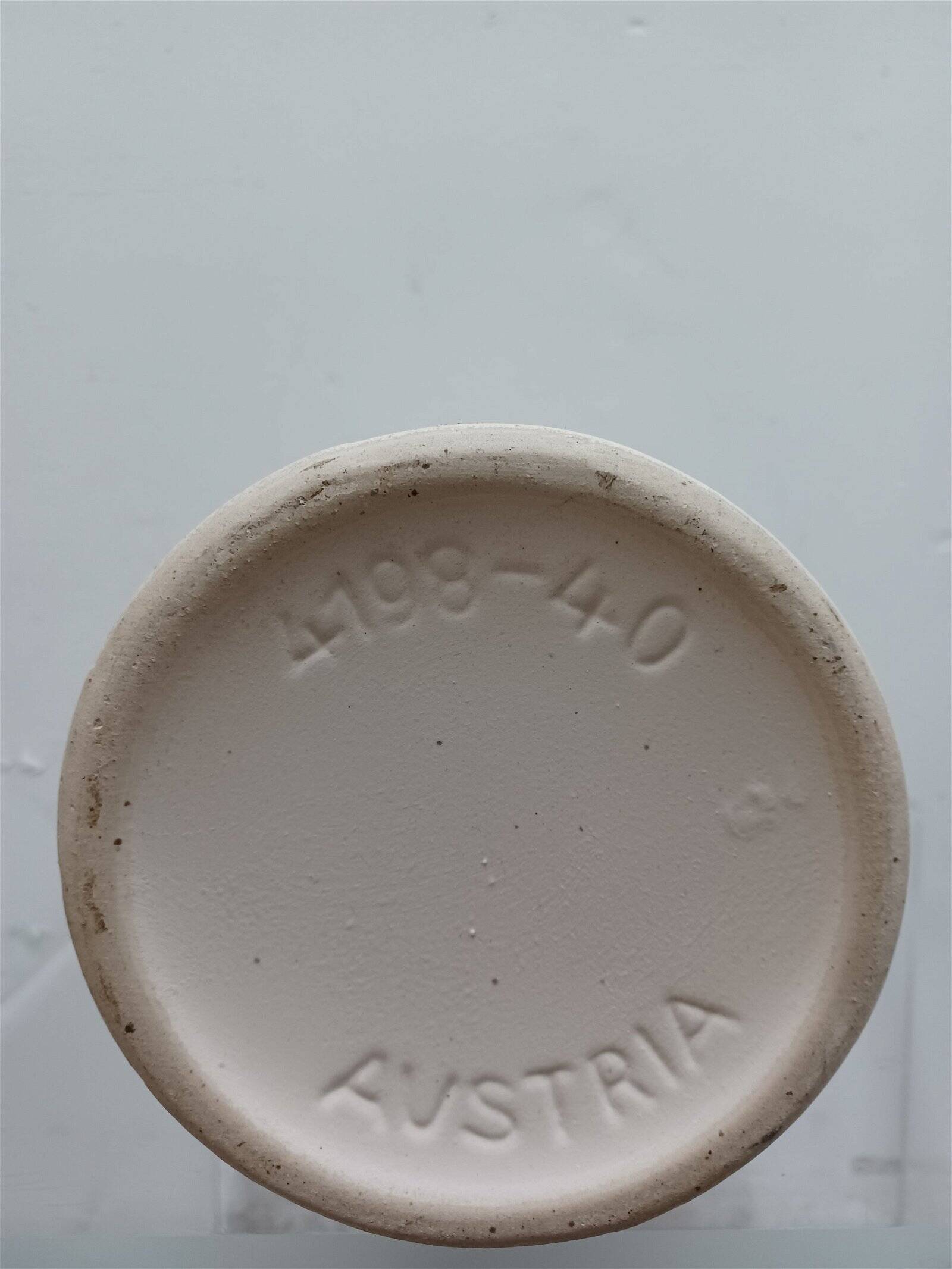 Vase autrichien blanc 4198