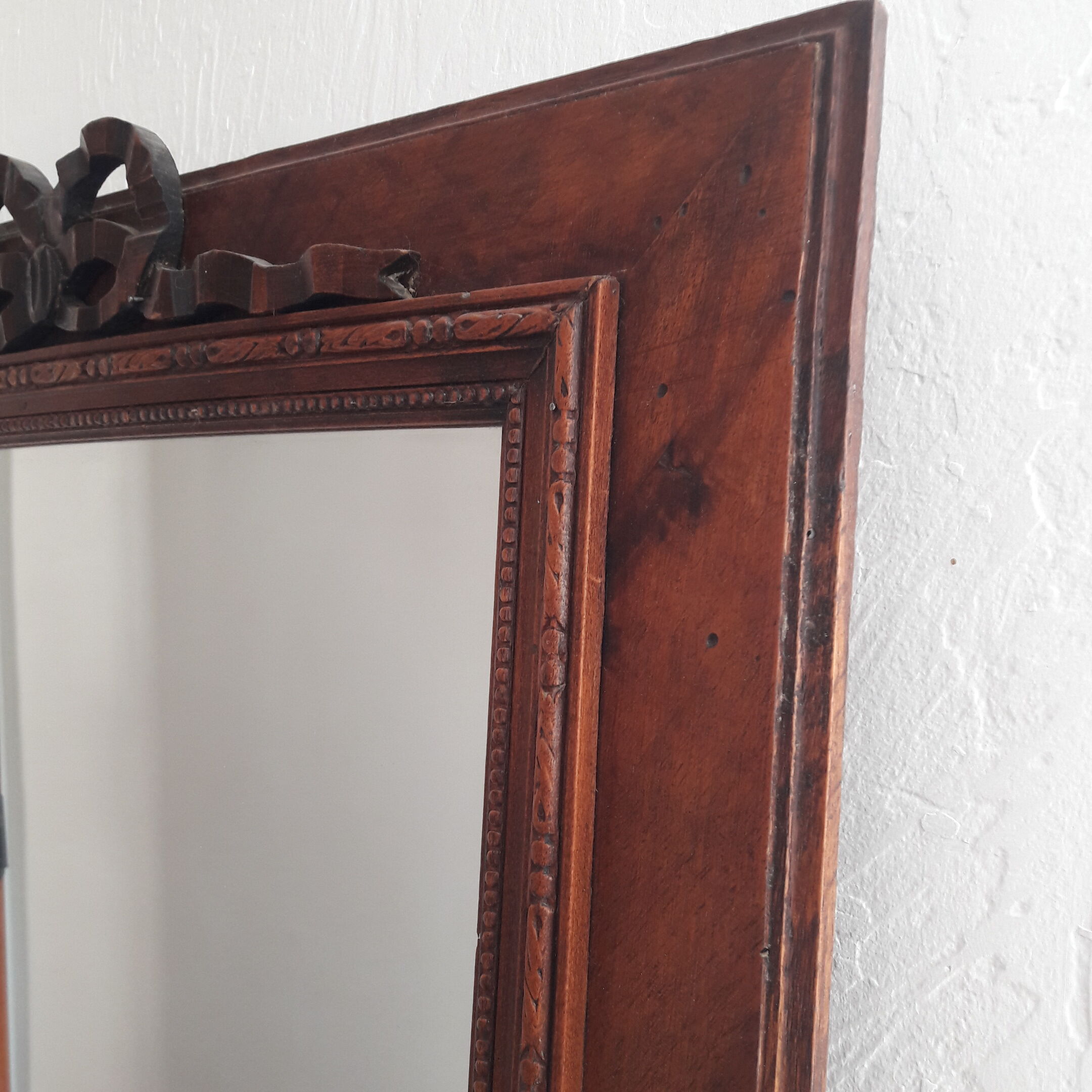 Louis XVl style Louis