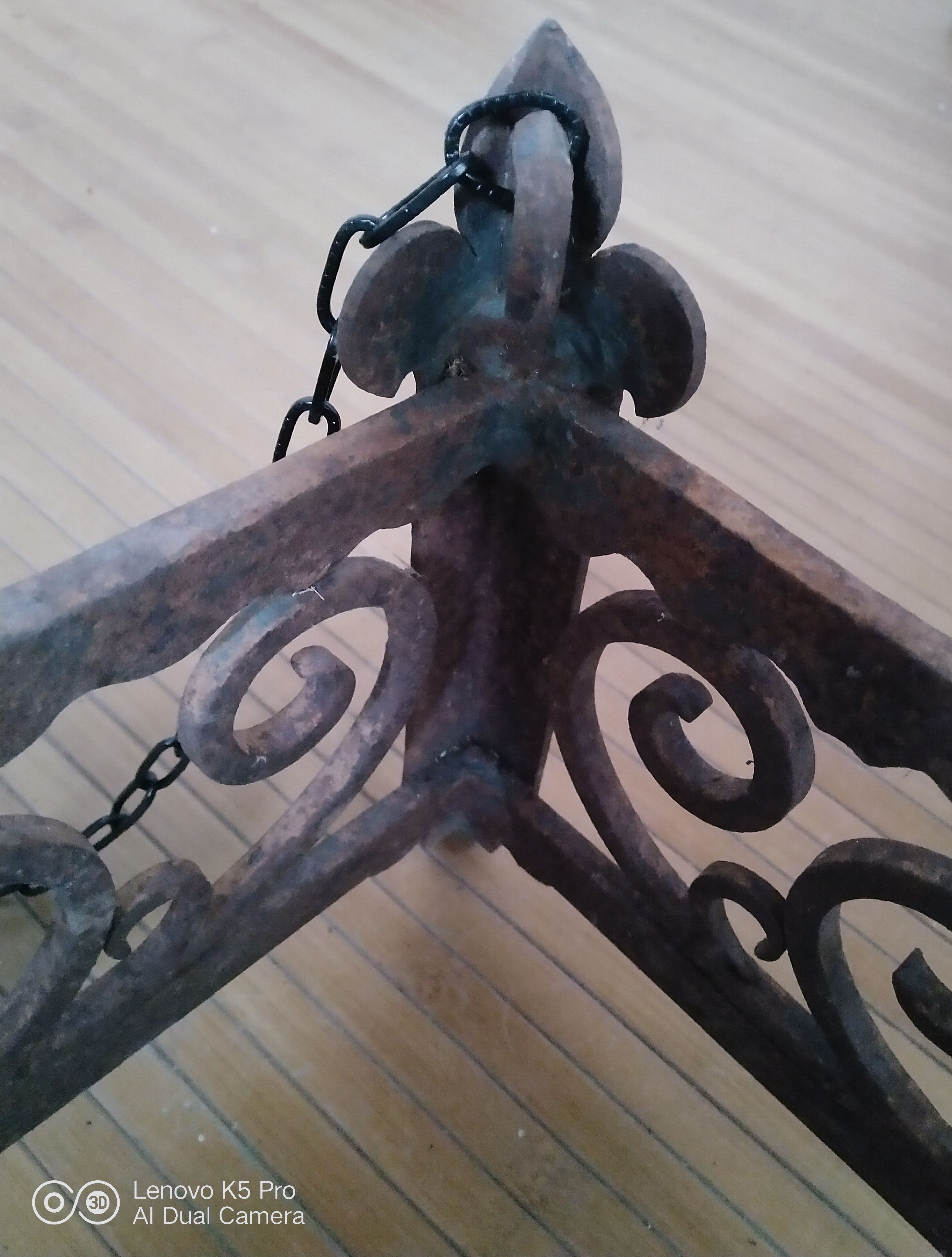 Pair of chandeliers suspensions in cast iron and 19th century wrought iron