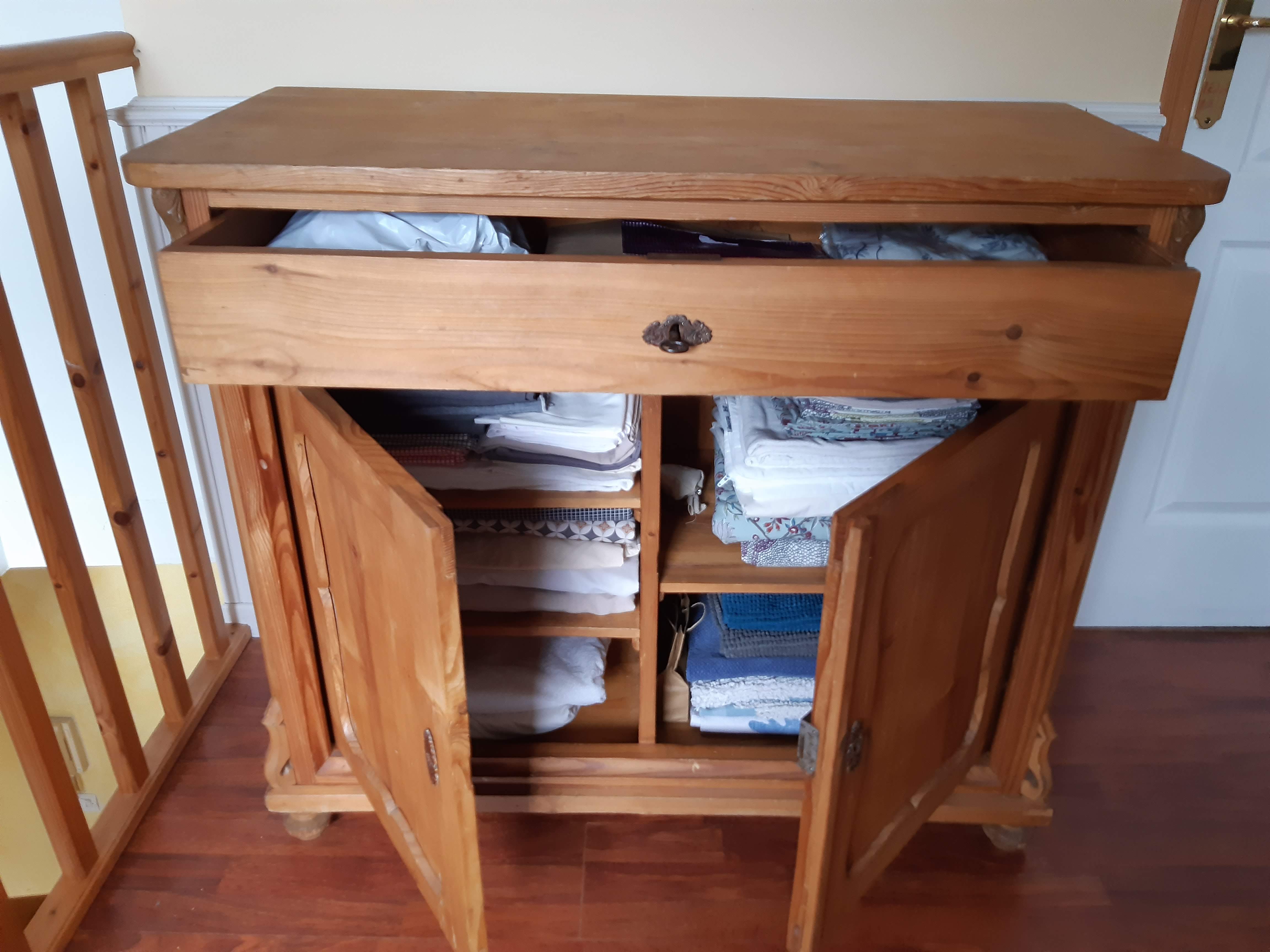 Buffet 19th austrian pine solid work