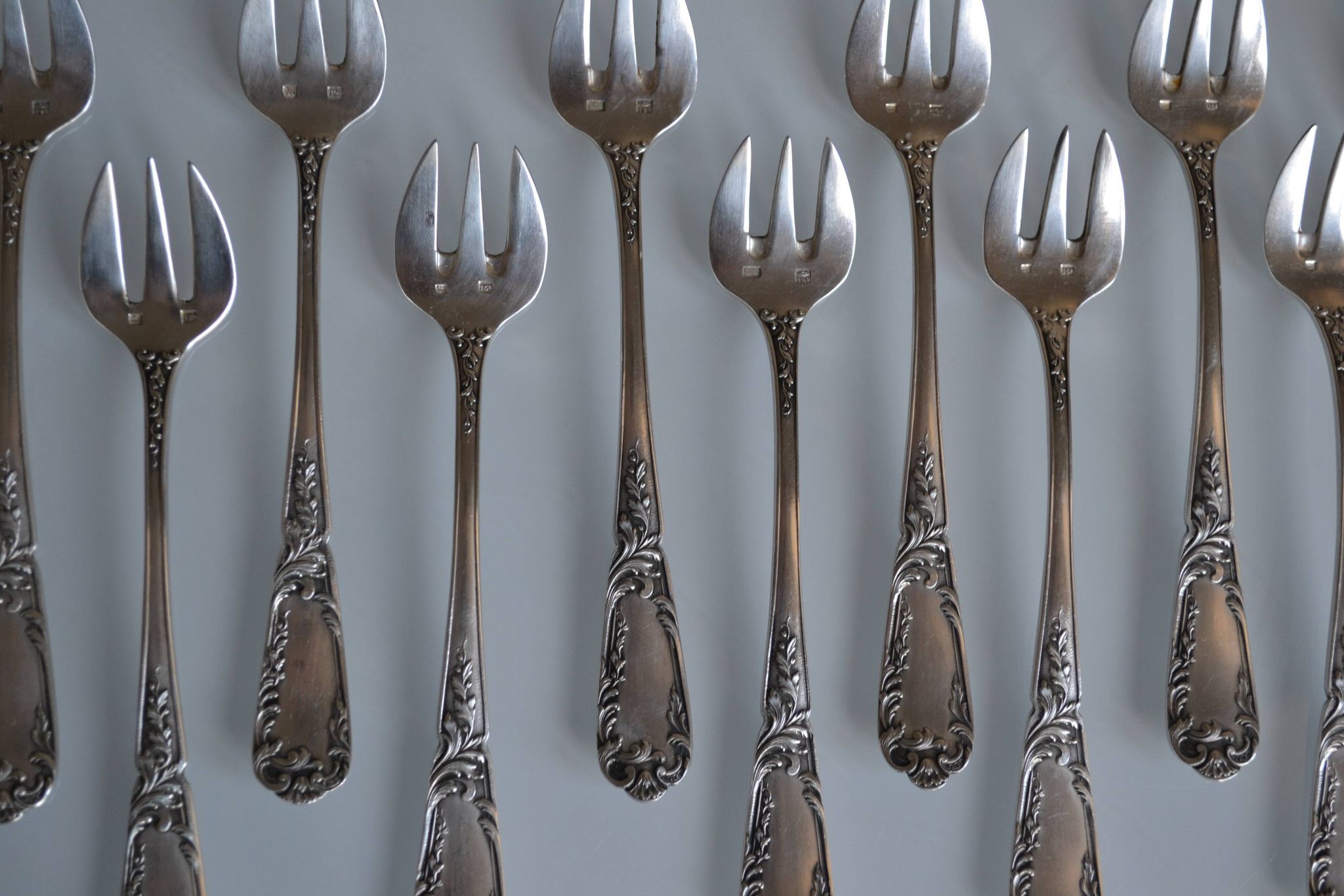 12 fourchettes à huitre métal argenté orfèvre sfam