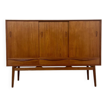 Enfilade danoise en teck par Svend Age Madsen 1960