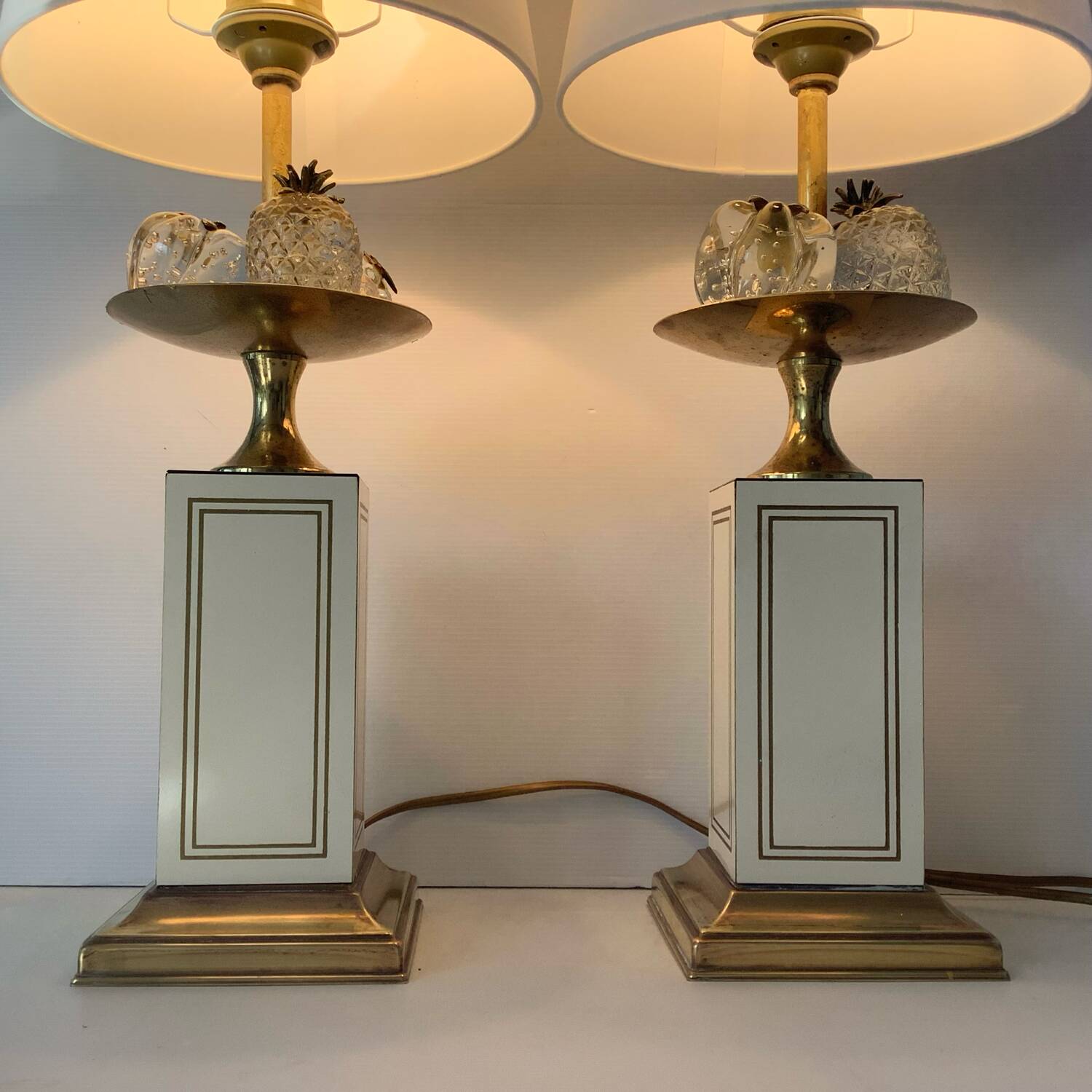 Le Dauphin Pair of Frugiere Lamps 1960-1970 Fruit Crystal Hollywood Re