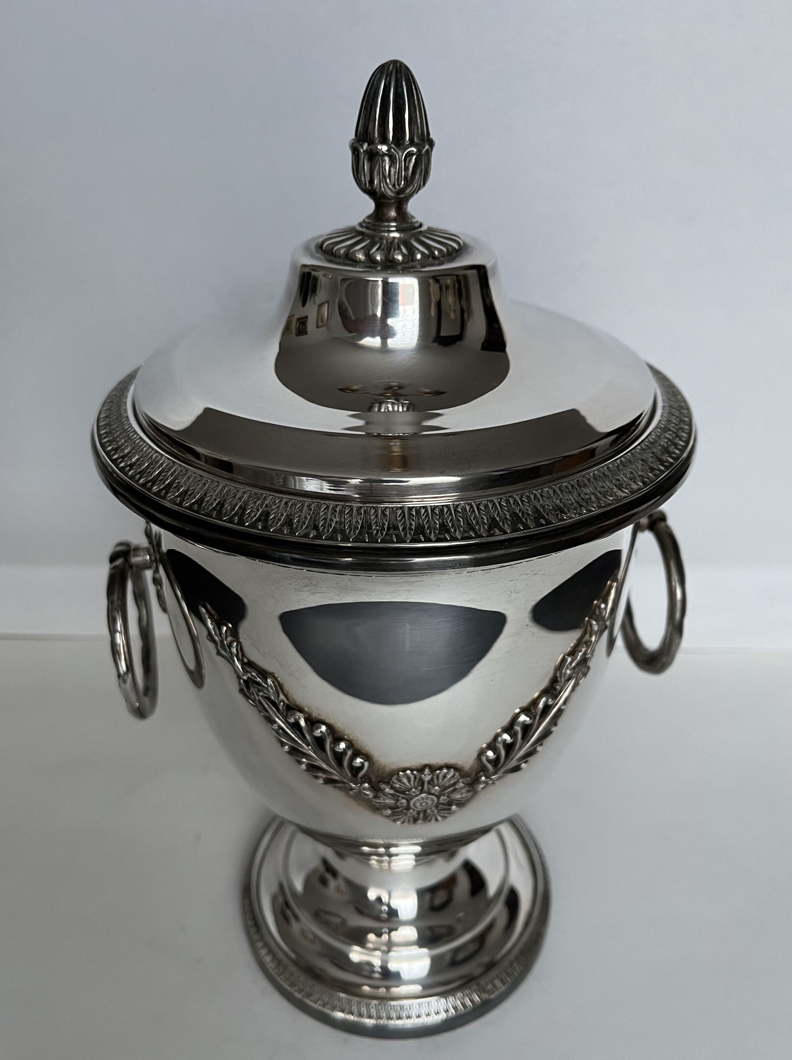 Silver metal ice bucket