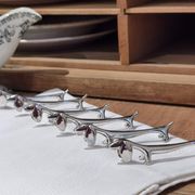 set of 6 knife holders in silver metal basset/dachshund