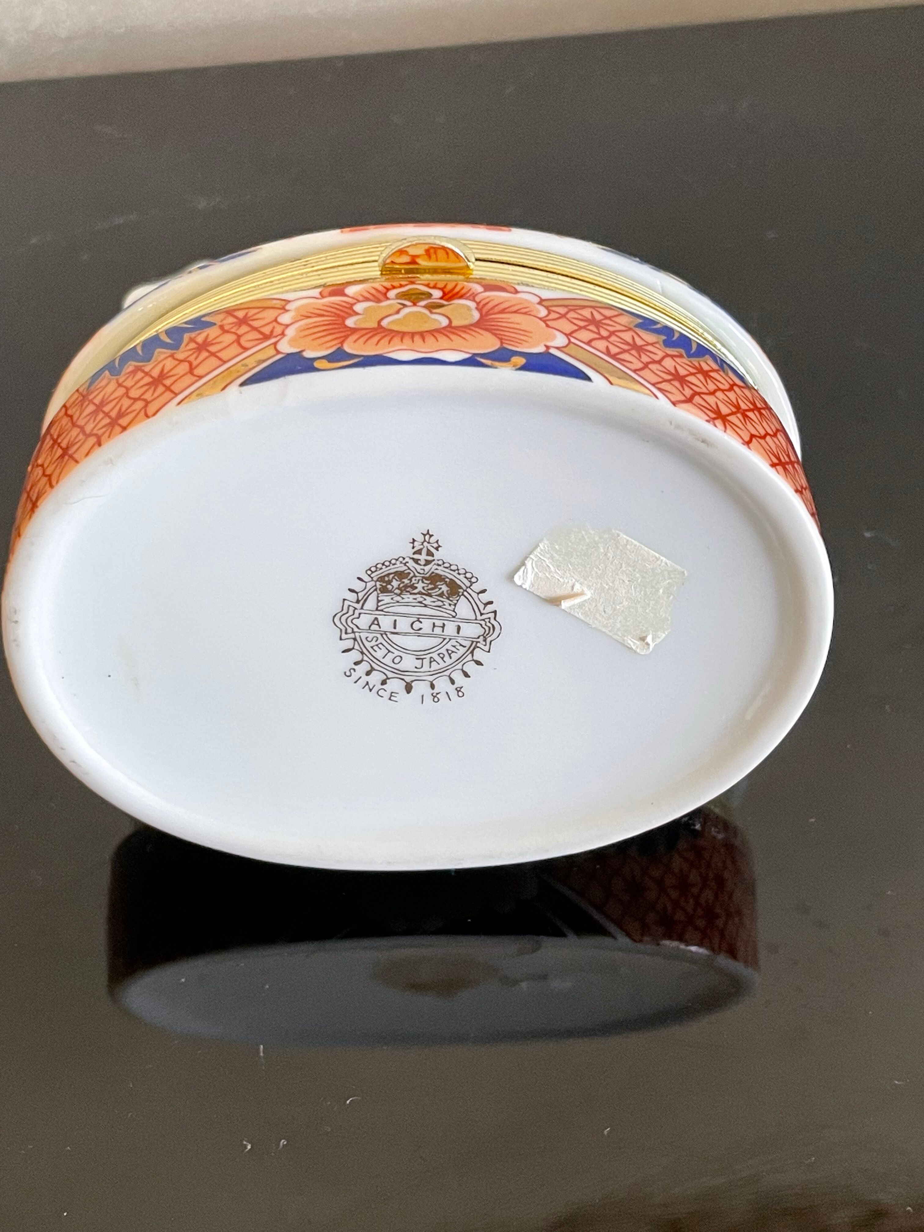 Porcelain rabbit box from Japan