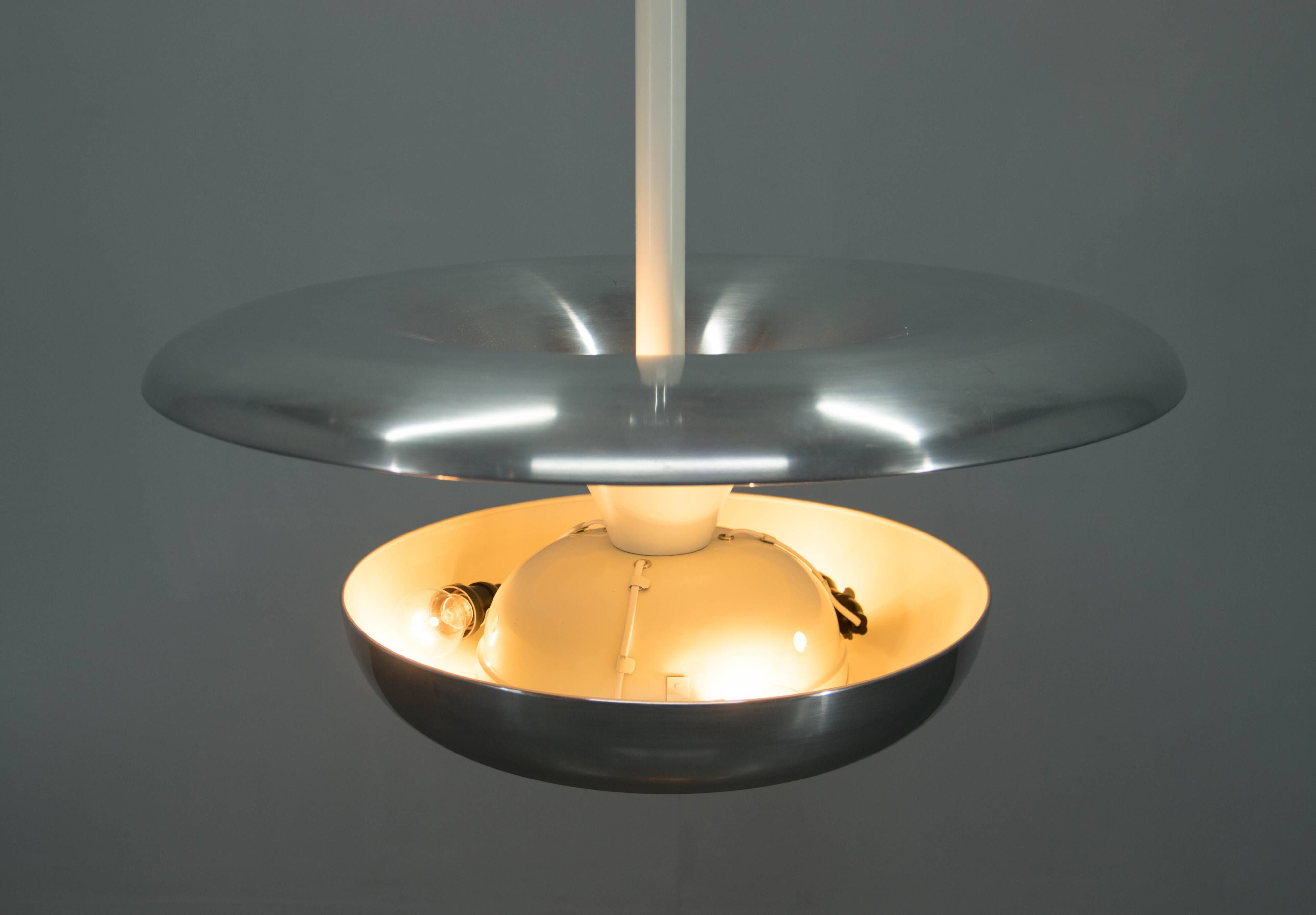 Grand lustre Bauhaus de Franta Anyz pour IAS, années 1920, restauré