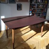 Scandinavian table with extensions