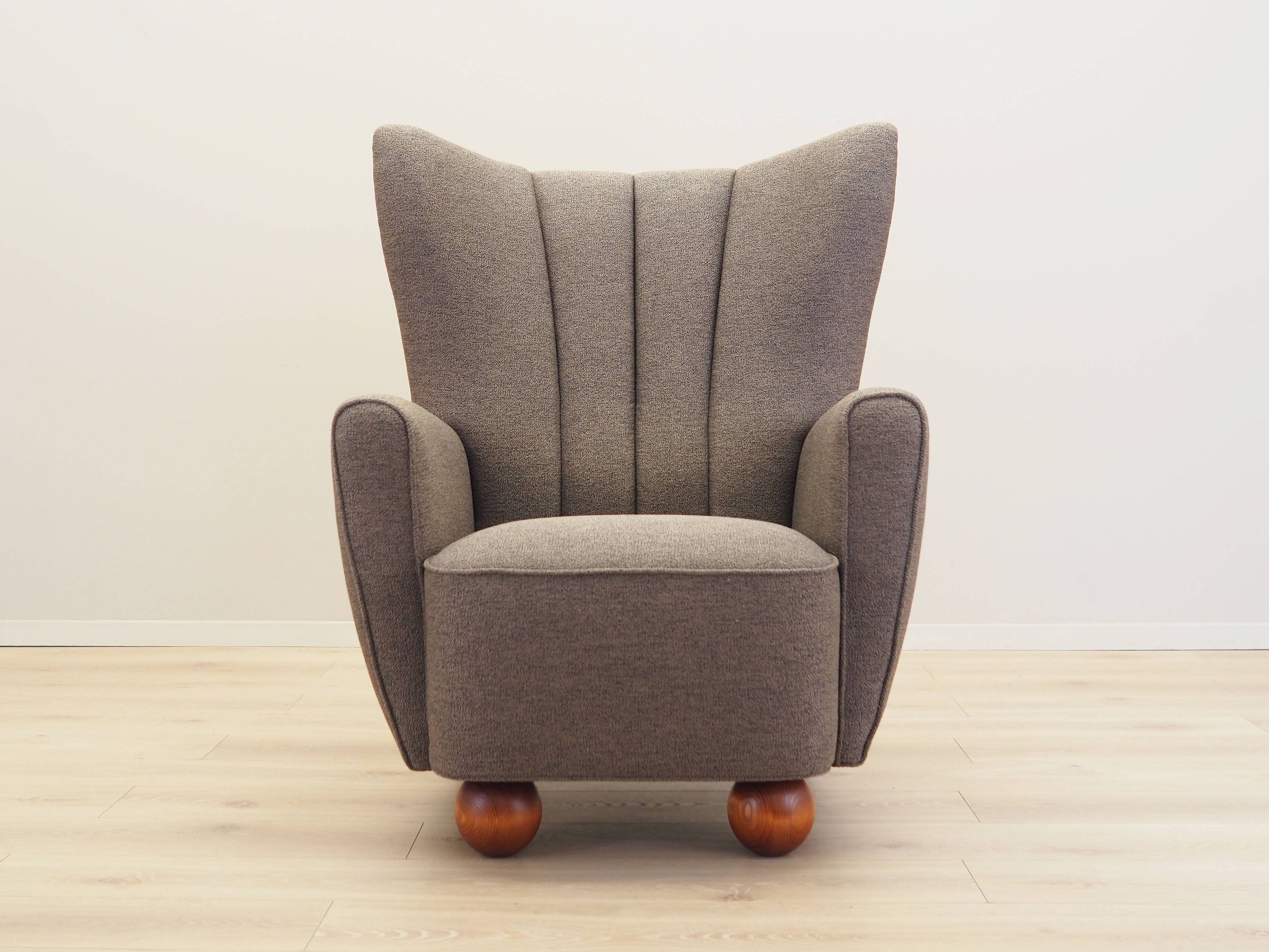 Fauteuil lounge, design scandinave, production : Danemark