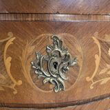 Louis XV style chest of drawers in marquetry