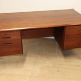 Vintage desk by Wilhelm Renz in double-sided teak, 1960s