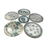 Set of 5 artisanal plates in enamelled earth plus a dessert plate. Unique pieces .