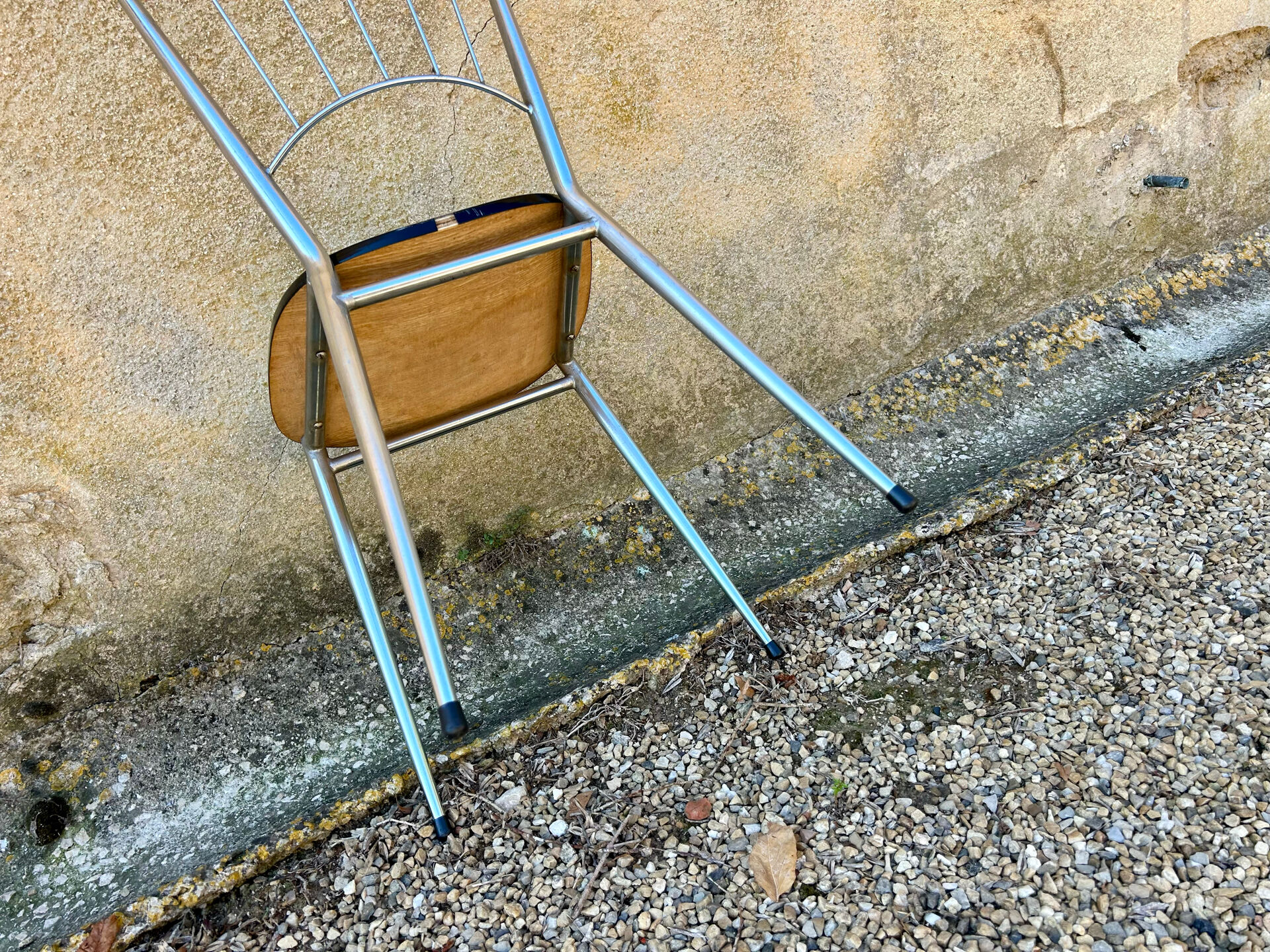 Chrome chair with blue Formica