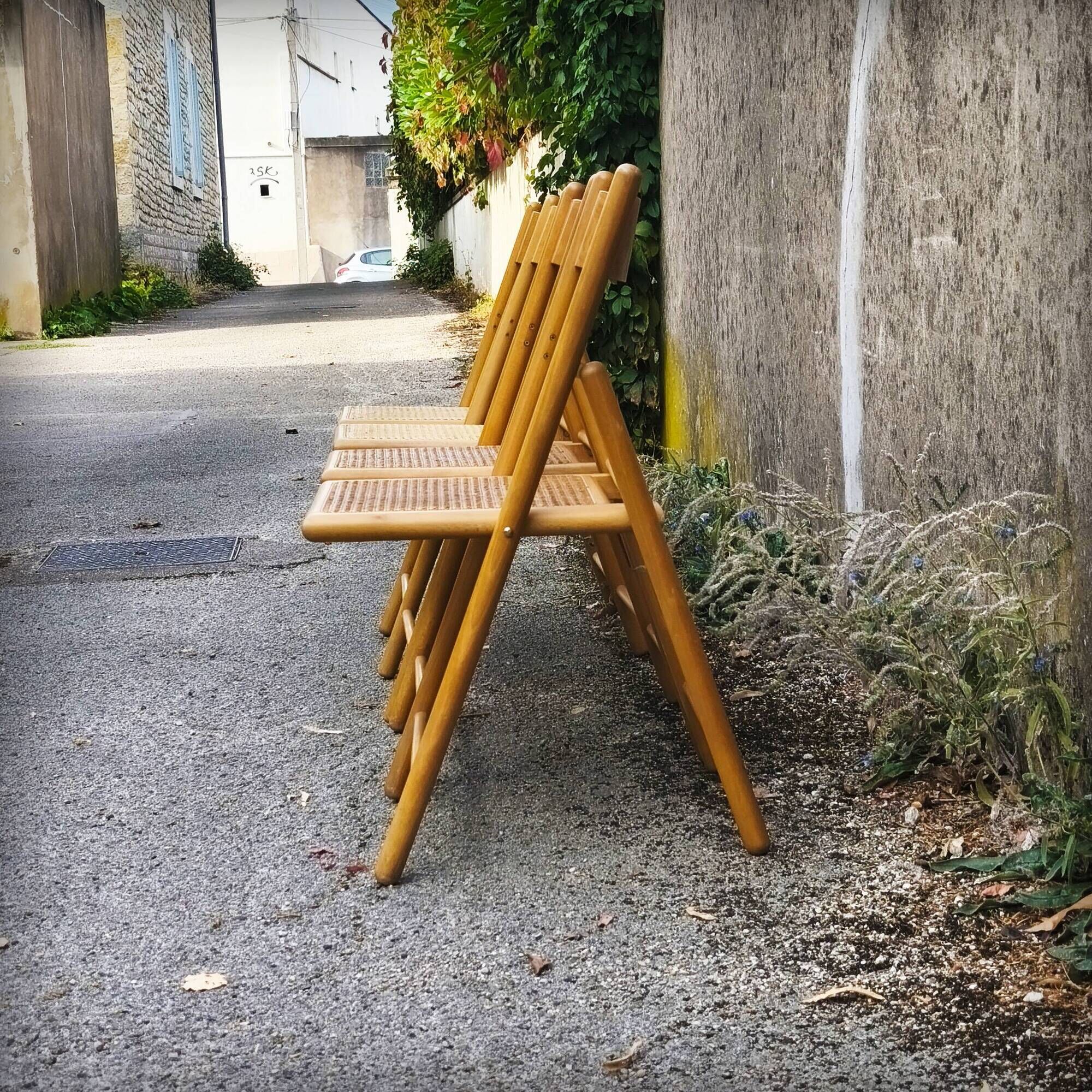 Set of 4 folding chairs in beech and caning by Habitat, 1980s.