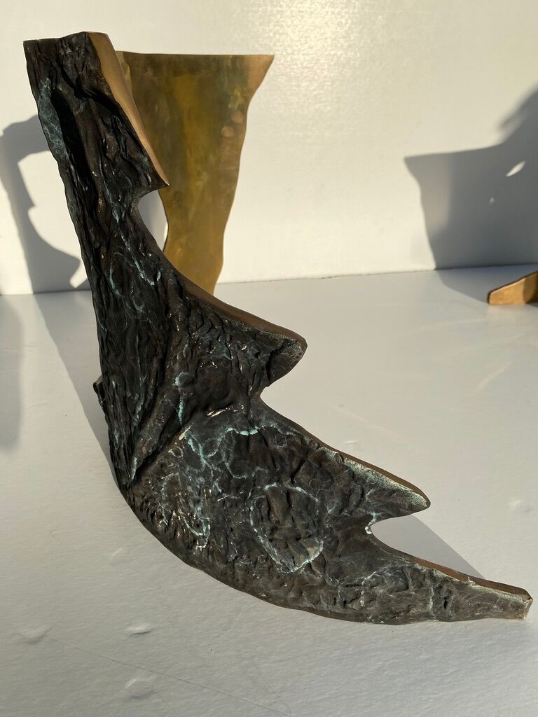 Table basse en bronze massif & verre par Willy Ceysens, 1970s