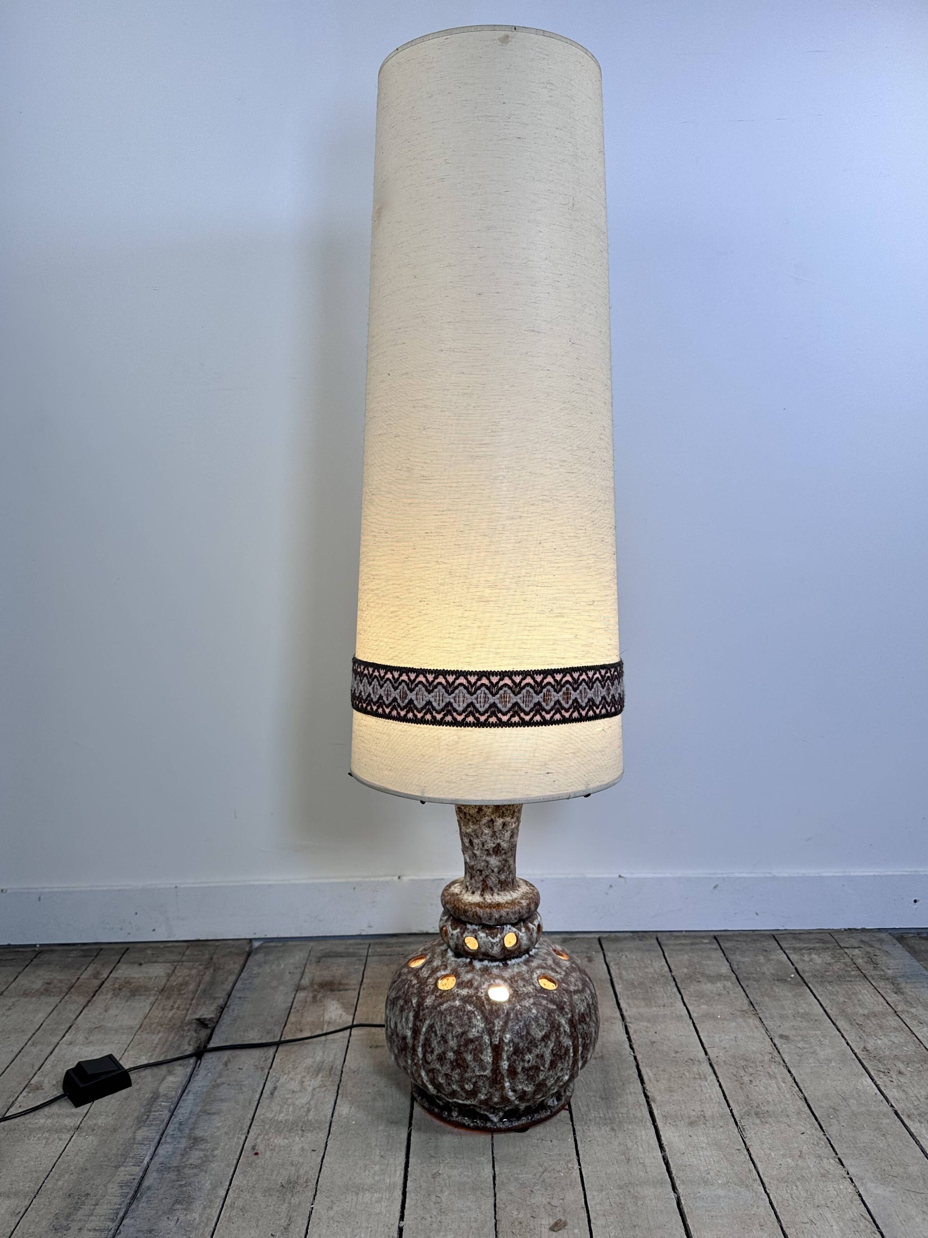 Vintage 70's German glazed ceramic lamp