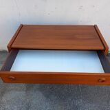 Scandinavian chest of drawers