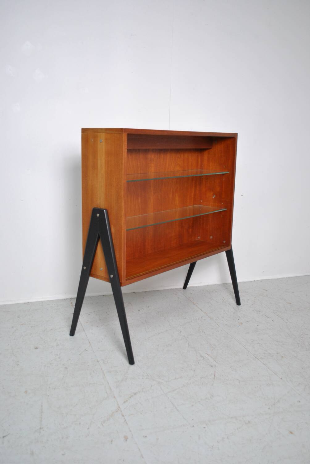 Meuble pieds compas 1970