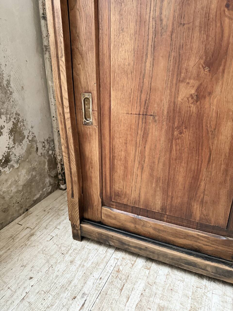 XL oak workshop sideboard with sliding doors from 1900