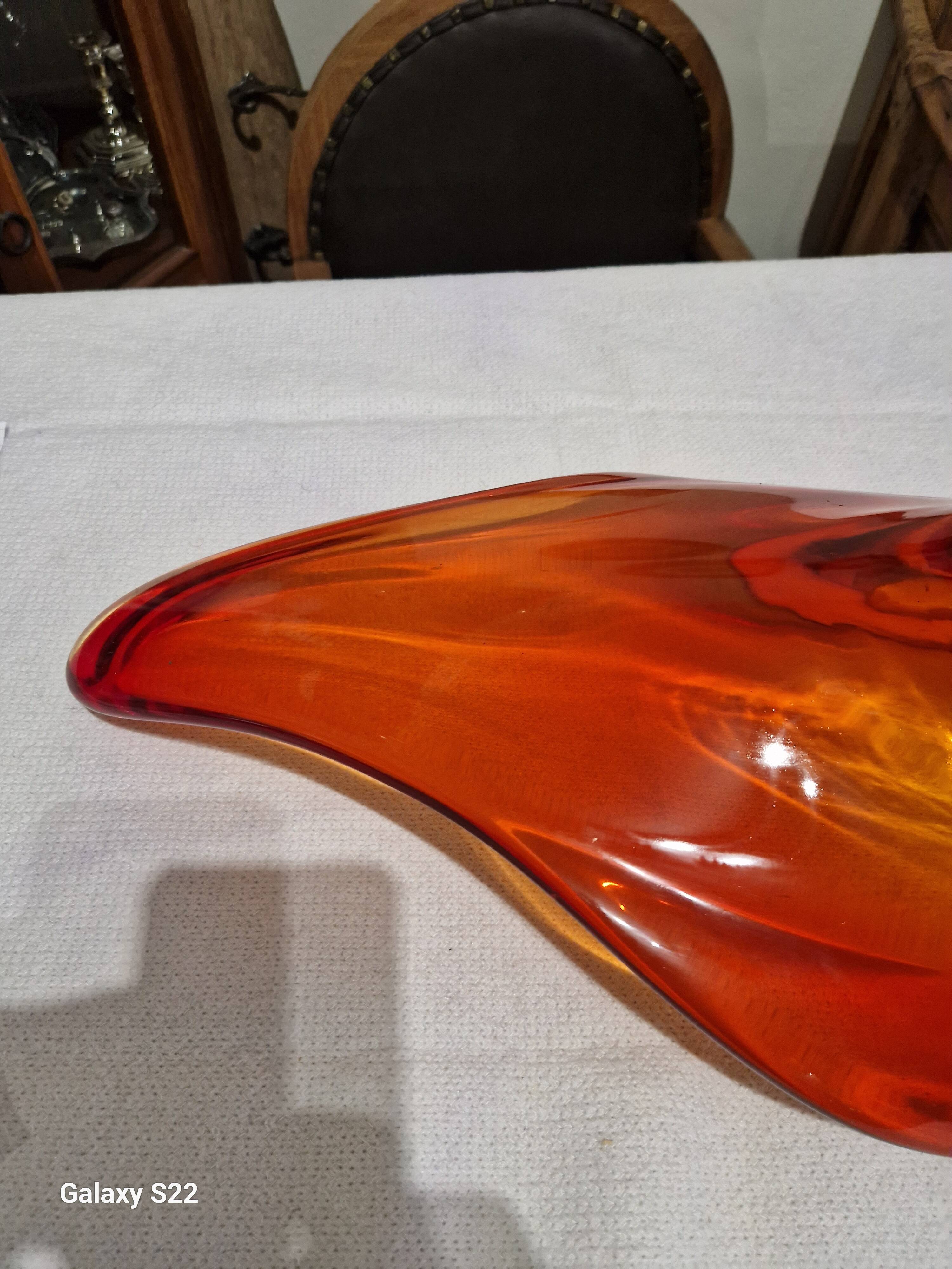 Coupe en verre de Murano orange, années 1950