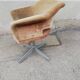 Fauteuil de bureau vintage velours moutarde