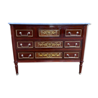 Louis XVI style chest of drawers in mahogany and amaranth