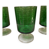 5 stemmed glasses