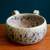 Rustic sandstone bowl with two handles