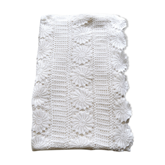 dessus de lit blanc