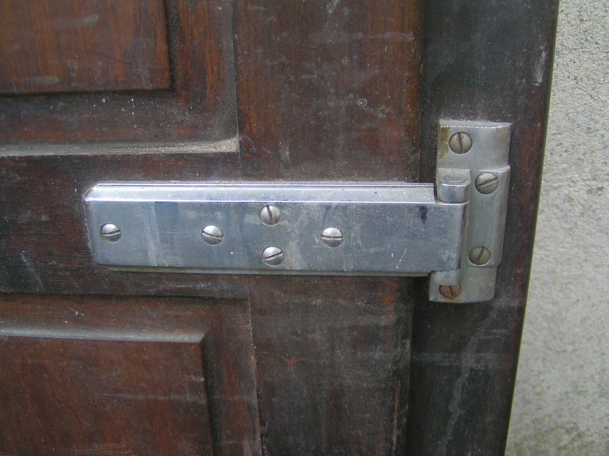 Door of fridge or cooler for slaughter in oak 50s