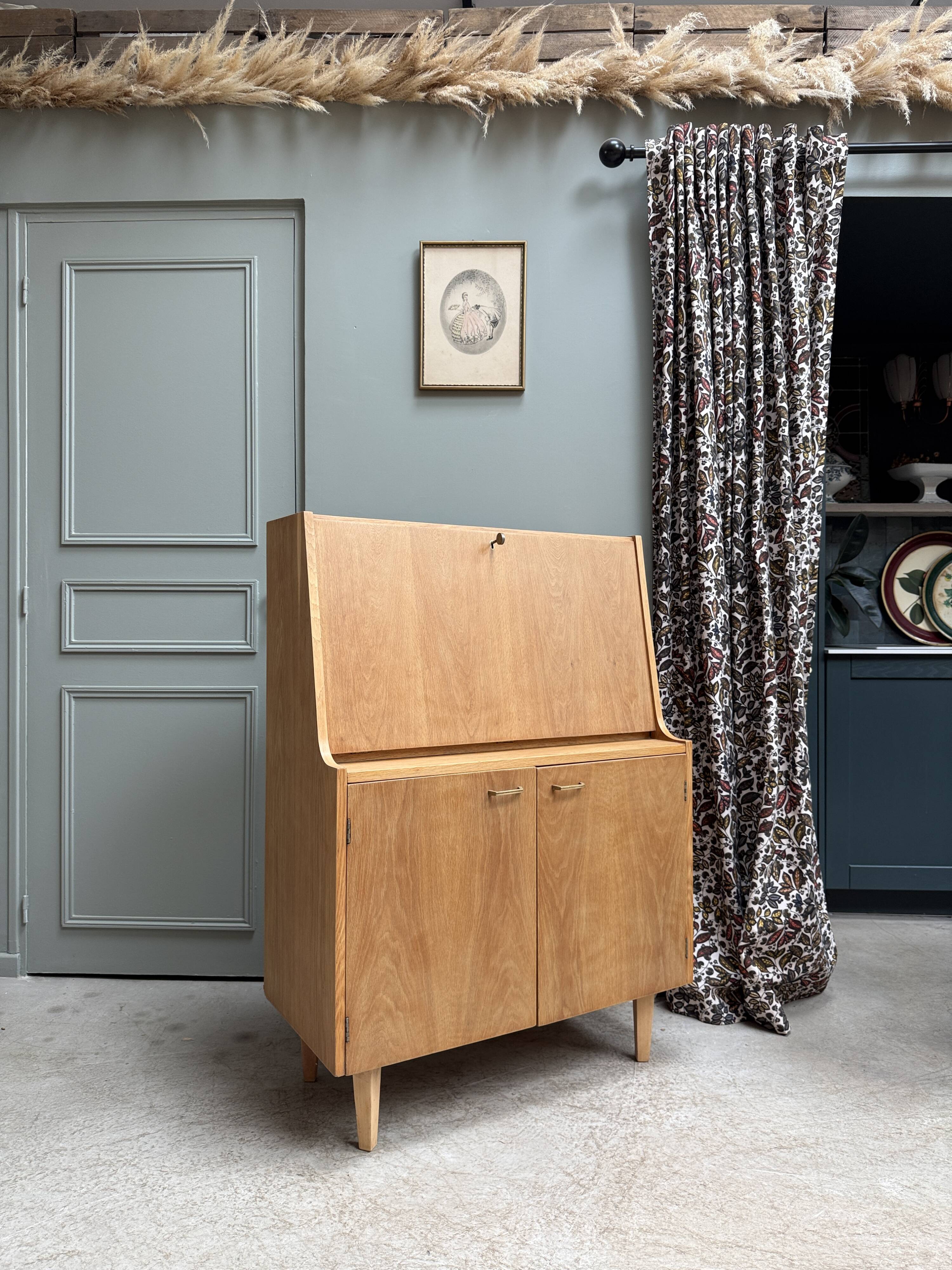 Secrétaire mid-century en chêne (rénovée)