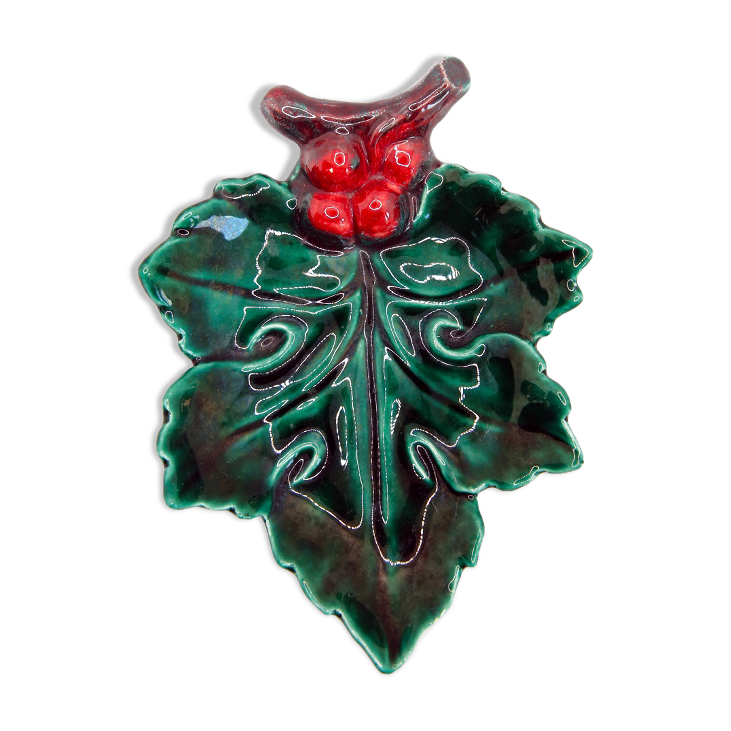 Cup of vine leaf in green slurry signed SRB Paris