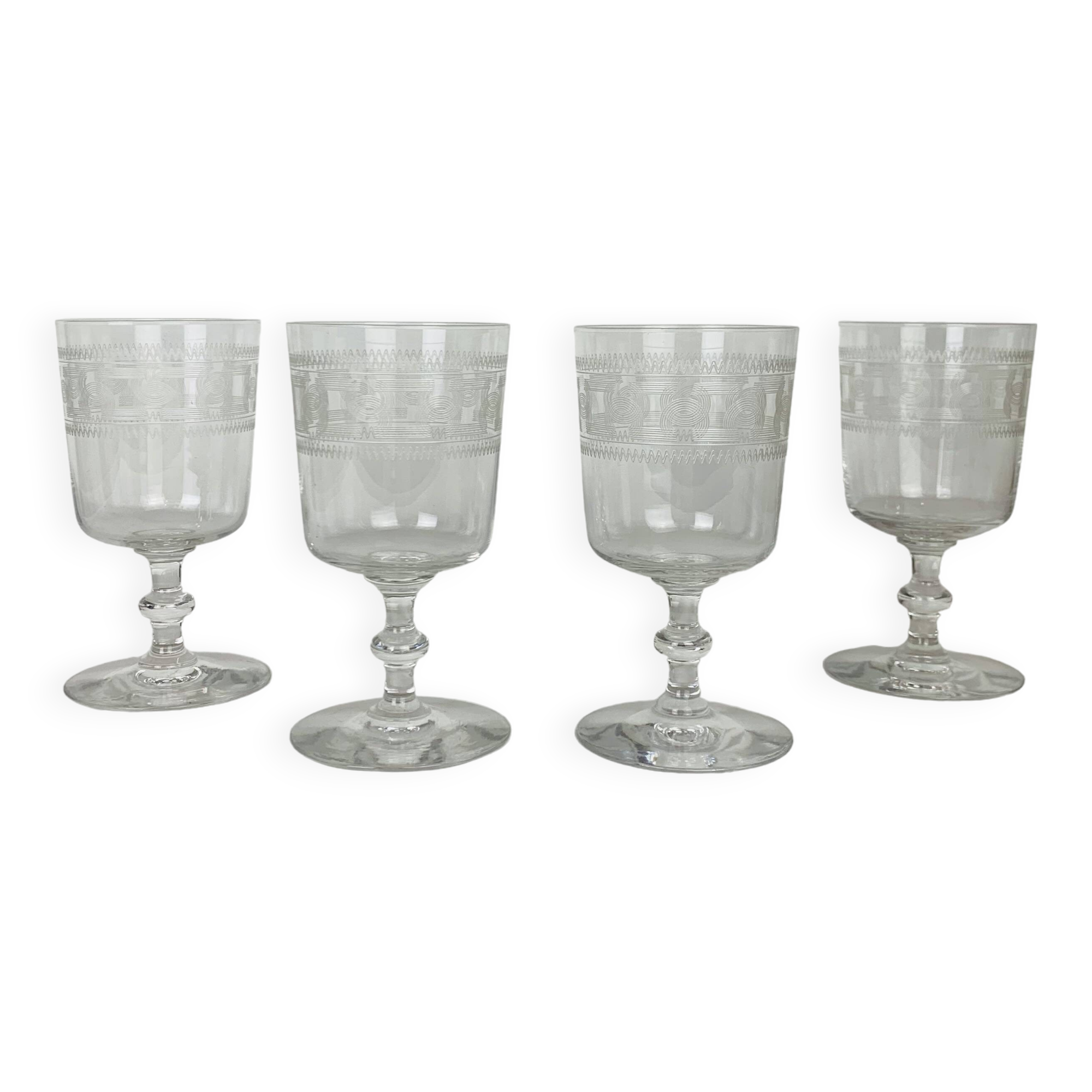 4 Baccarat wine glasses Chanel model engraving 3458