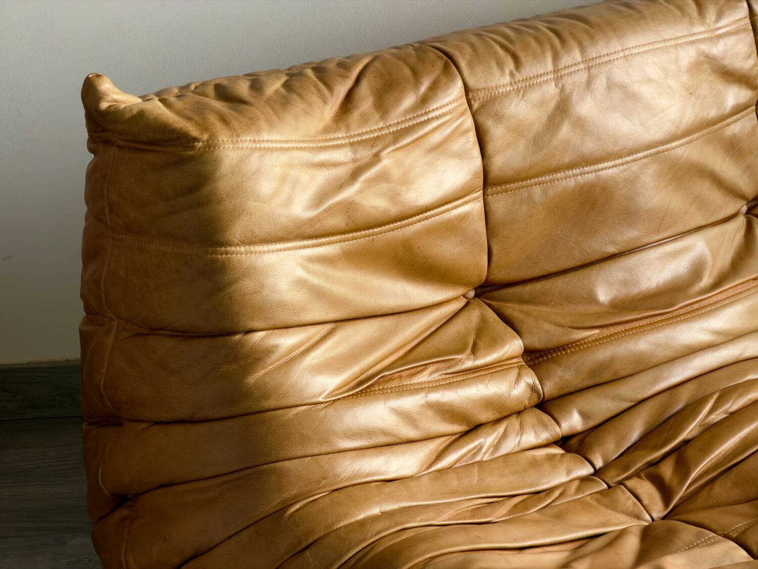 Togo 2-seater sofa Ligne Roset