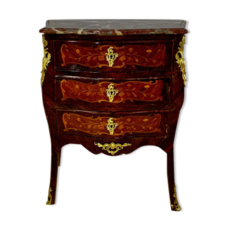 Louis XV style chest of drawers with precious wood marquetry