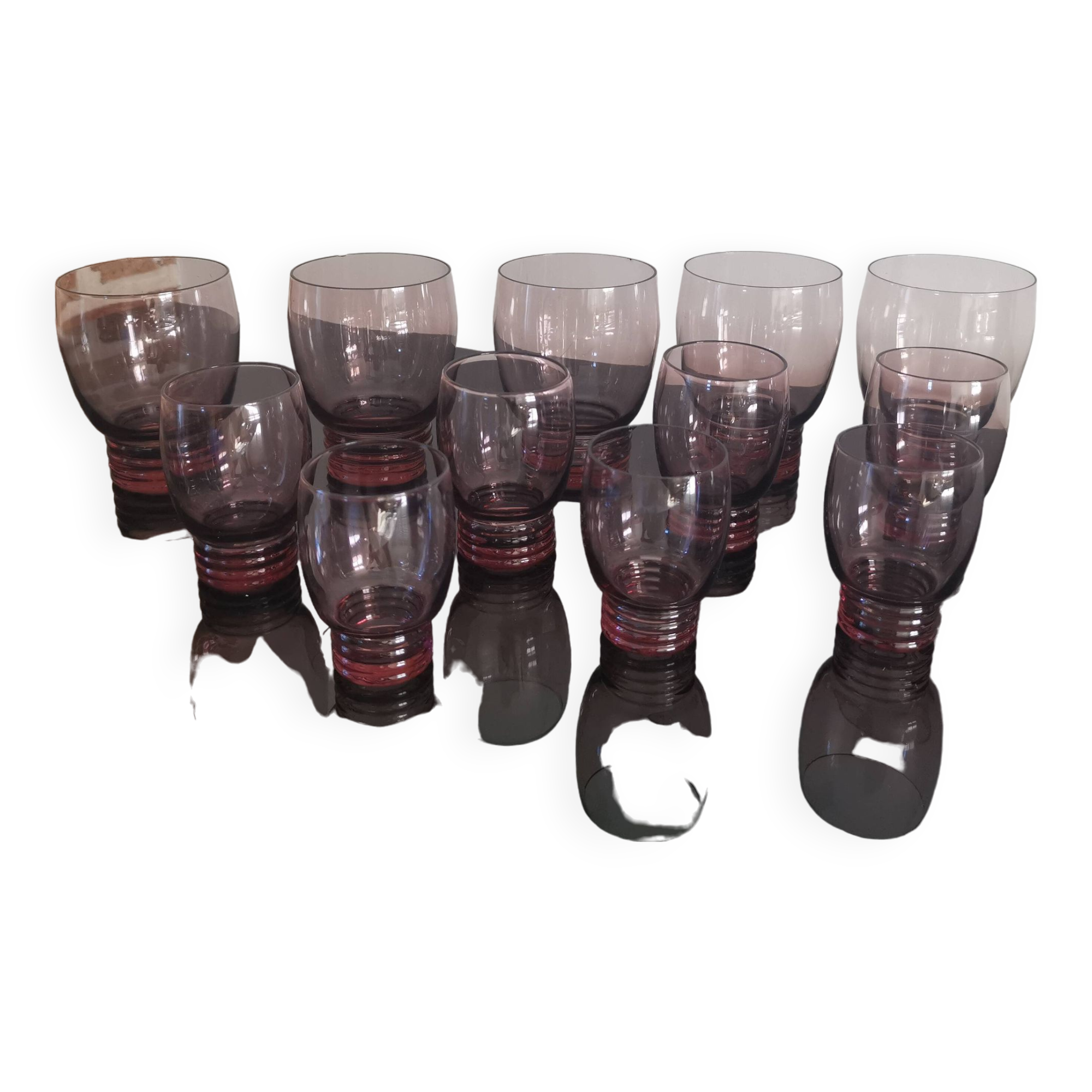 Set of 50s art deco purple/rosé blown glass glasses