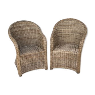 Pair of wicker armchairs