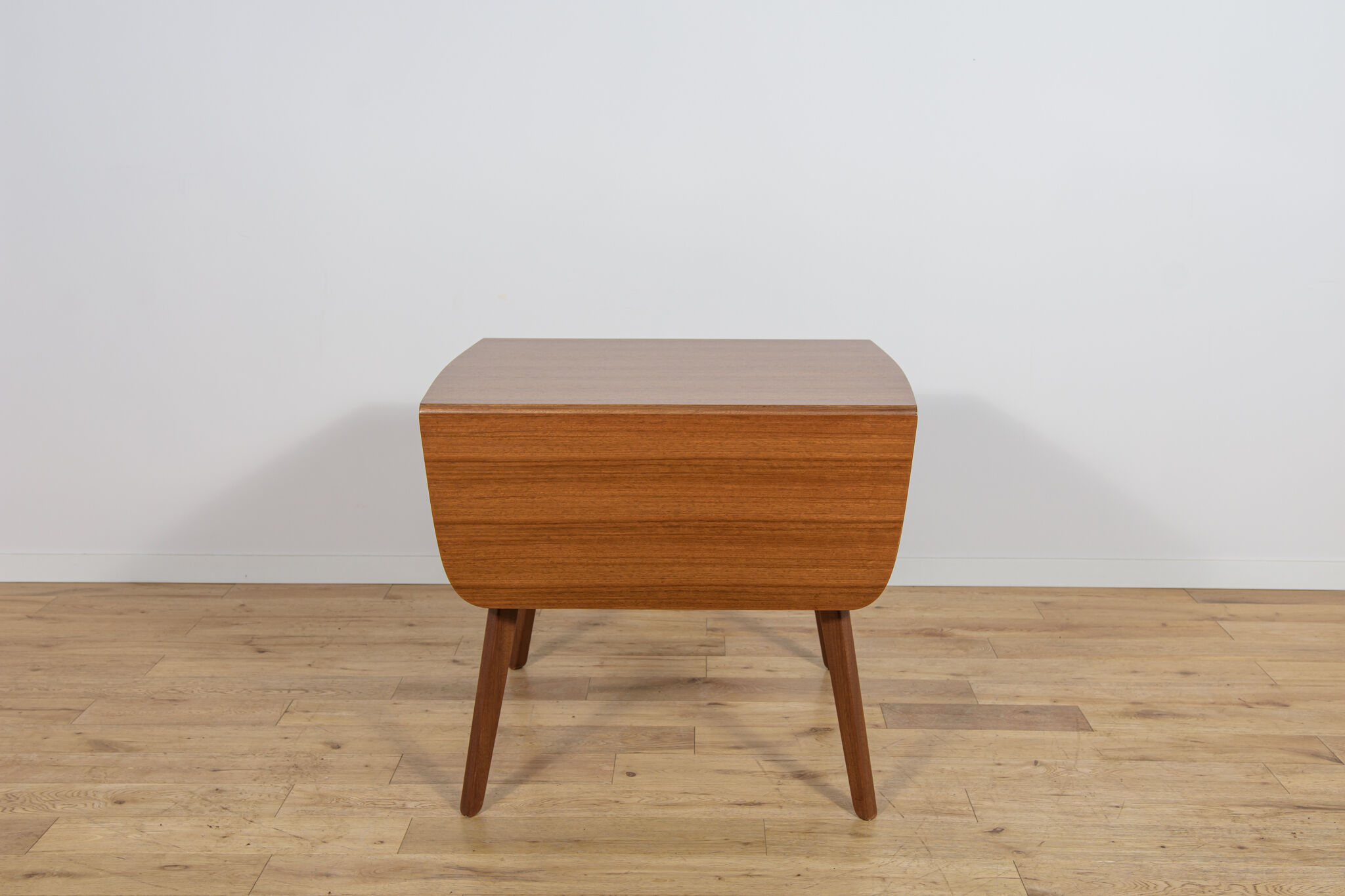 Mid-Century Butterfly Dining Table from G-Plan, United Kingdom, 1950s