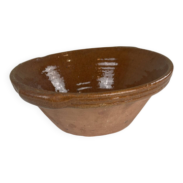 Clay bowl