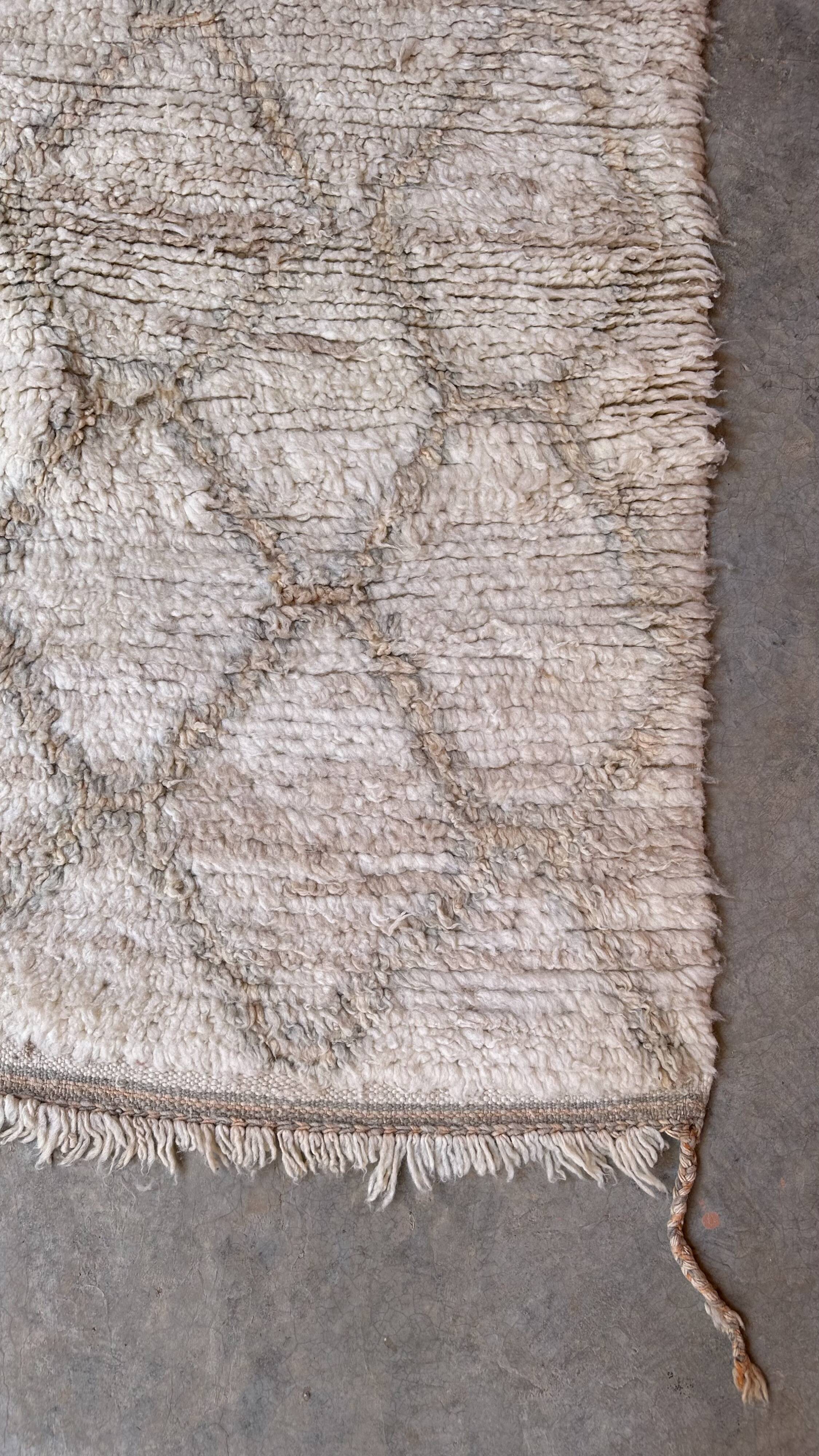 Talsint Beige Moroccan Rug - 350 x 158 cm